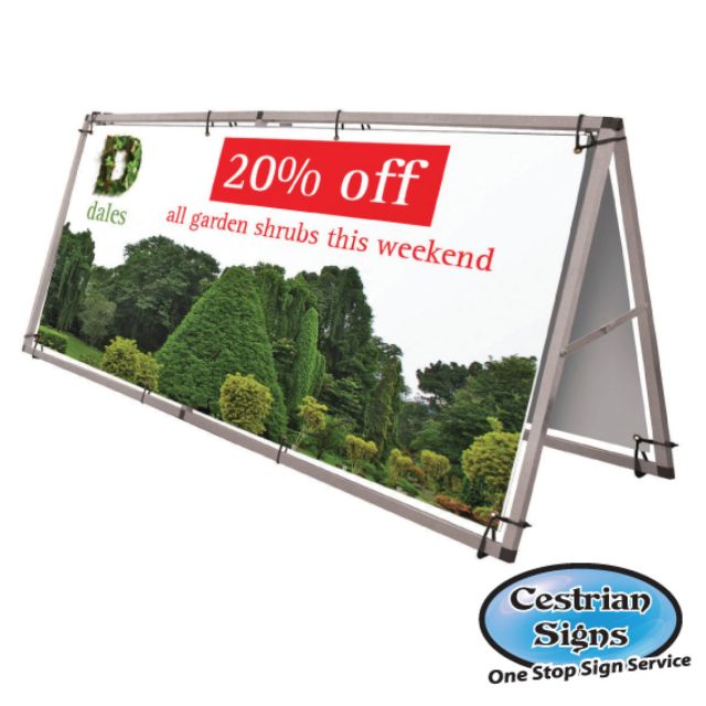 Monsoon banner display system